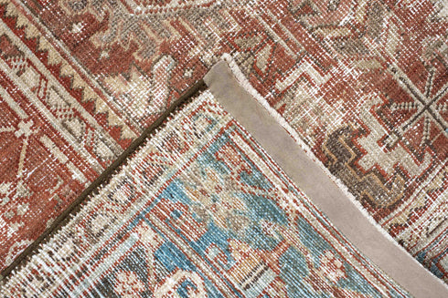 Antique Heriz Area Rug (6' x 7')